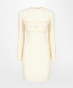 Maureenriley.shop3a14db1c5f 1