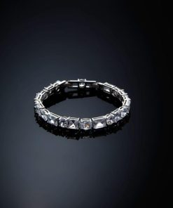 Maureenriley.shop3bb42ab920 1