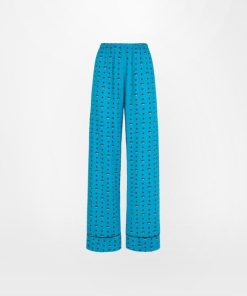 Maureenriley.shop7cd5abcbf0 3